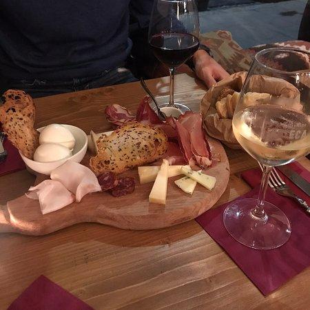 Vinoteca Tempere con Cucina